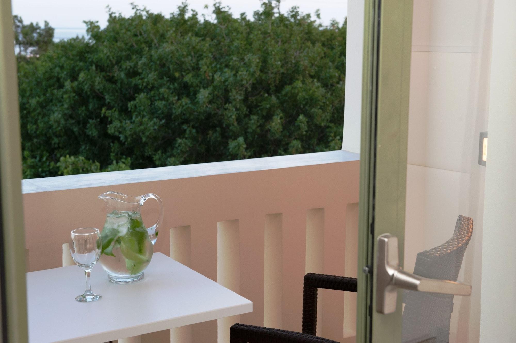 ماراثوكابوسْ Aphrodite Samos Suites المظهر الخارجي الصورة